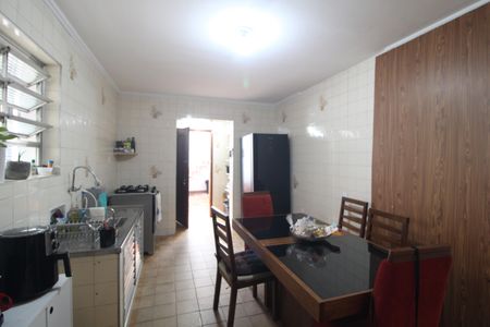 Casa à venda com 200m², 3 quartos e 3 vagasCozinha
