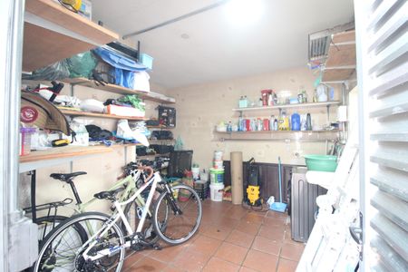 Casa à venda com 200m², 3 quartos e 3 vagasQuarto de Serviço