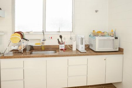 Apartamento à venda com 56m², 1 quarto e 1 vaga Apartamento à venda com 56m², 1 quarto e 1 vagaCozinha