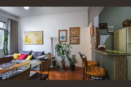 Apartamento à venda com 50m², 1 quarto e sem vaga Apartamento à venda com 50m², 1 quarto e sem vagaSala
