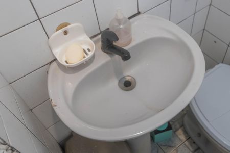 Casa à venda com 200m², 1 quarto e sem vagaBanheiro