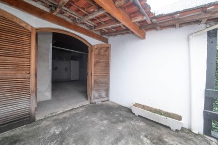 Casa à venda com 200m², 1 quarto e sem vagaÁrea comum