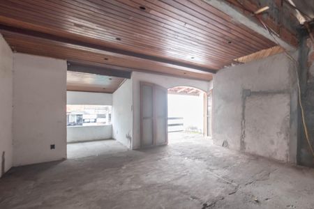 Casa à venda com 200m², 1 quarto e sem vagaÁrea comum