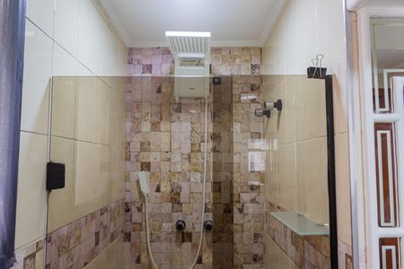 Apartamento à venda com 160m², 5 quartos e 2 vagas Apartamento à venda com 160m², 5 quartos e 2 vagasBanheiro da Suíte