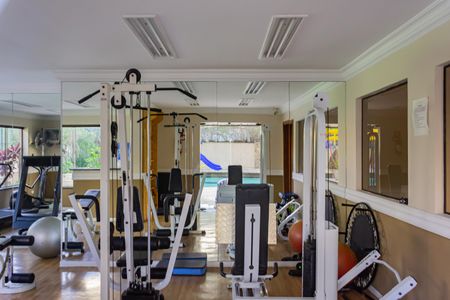Apartamento à venda com 160m², 5 quartos e 2 vagas Apartamento à venda com 160m², 5 quartos e 2 vagasÁrea comum - Academia