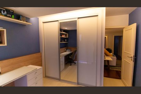 Apartamento à venda com 145m², 3 quartos e 2 vagasQuarto 02