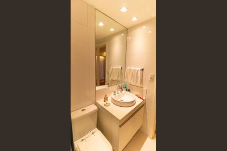 Apartamento à venda com 145m², 3 quartos e 2 vagasBanheiro Social