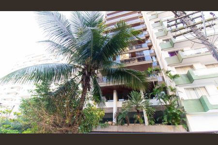 Apartamento à venda com 145m², 3 quartos e 2 vagasFachada