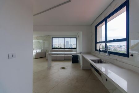 Apartamento à venda com 137m², 3 quartos e 2 vagasCozinha