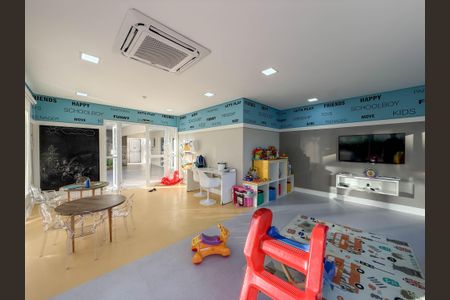 Apartamento à venda com 127m², 3 quartos e 2 vagas Apartamento à venda com 127m², 3 quartos e 2 vagasÁrea comum