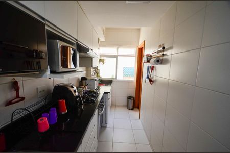 Apartamento à venda com 180m², 3 quartos e 2 vagas Apartamento à venda com 180m², 3 quartos e 2 vagasCozinha