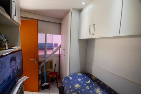 Apartamento à venda com 180m², 3 quartos e 2 vagas Apartamento à venda com 180m², 3 quartos e 2 vagasQuarto de Serviço