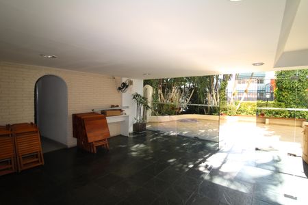 Apartamento à venda com 60m², 3 quartos e 1 vagaÁrea Comum