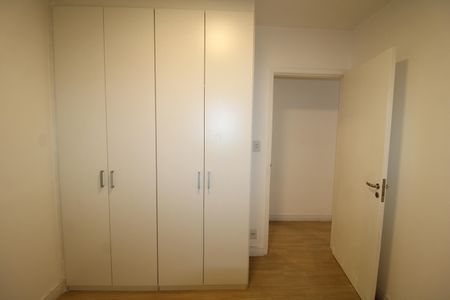 Apartamento à venda com 60m², 3 quartos e 1 vagaQuarto 2