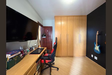 Apartamento à venda com 106m², 3 quartos e 2 vagas Apartamento à venda com 106m², 3 quartos e 2 vagasQuarto
