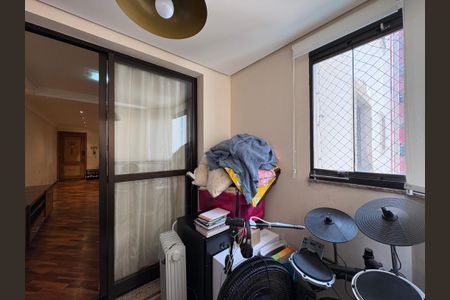 Apartamento à venda com 106m², 3 quartos e 2 vagas Apartamento à venda com 106m², 3 quartos e 2 vagasSacada
