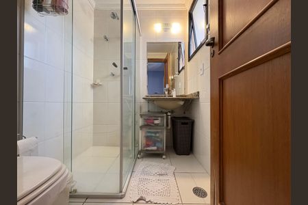 Apartamento à venda com 106m², 3 quartos e 2 vagas Apartamento à venda com 106m², 3 quartos e 2 vagasBanheiro da suíte 1