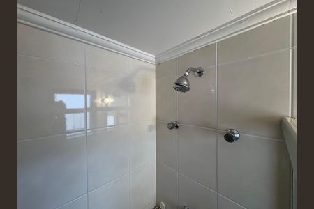 Apartamento à venda com 106m², 3 quartos e 2 vagas Apartamento à venda com 106m², 3 quartos e 2 vagasBanheiro da suíte 1