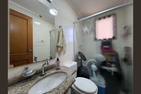 Apartamento à venda com 106m², 3 quartos e 2 vagas Apartamento à venda com 106m², 3 quartos e 2 vagasBanheiro