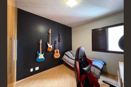 Apartamento à venda com 106m², 3 quartos e 2 vagas Apartamento à venda com 106m², 3 quartos e 2 vagasQuarto