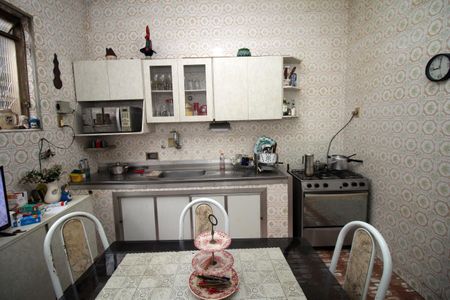 Casa à venda com 225m², 3 quartos e 2 vagasCozinha 2