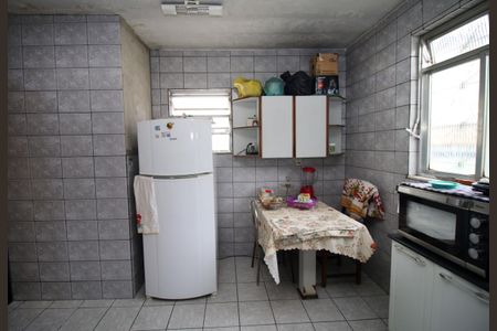 Casa à venda com 225m², 3 quartos e 2 vagasCozinha