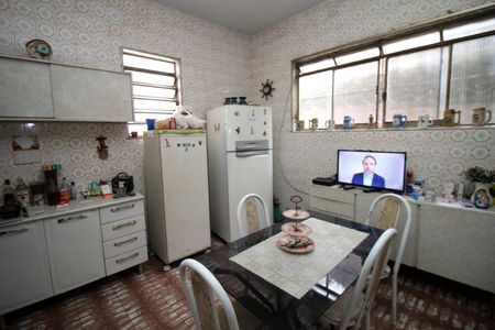 Casa à venda com 225m², 3 quartos e 2 vagasCozinha 2