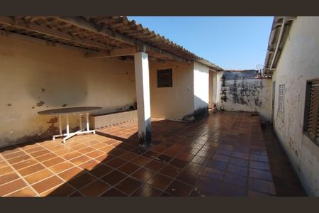 Casa à venda com 108m², 3 quartos e 2 vagas Casa à venda com 108m², 3 quartos e 2 vagasFoto 28