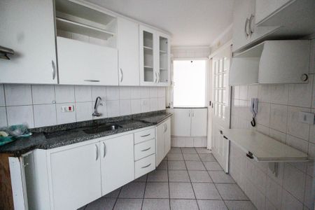Apartamento à venda com 57m², 2 quartos e 1 vaga Apartamento à venda com 57m², 2 quartos e 1 vagaCozinha