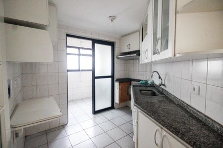 Apartamento à venda com 57m², 2 quartos e 1 vaga Apartamento à venda com 57m², 2 quartos e 1 vagaCozinha
