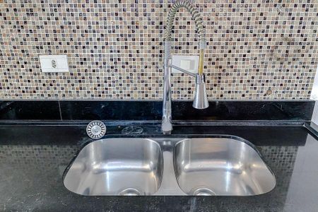 Apartamento à venda com 84m², 2 quartos e 1 vagaCozinha