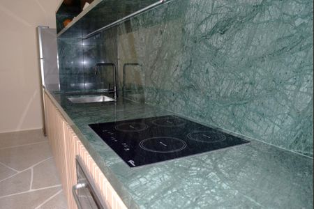 Studio à venda com 28m², 1 quarto e sem vagaÁrea comum - Salão de festas