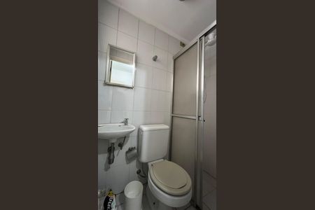 Apartamento à venda com 148m², 4 quartos e 3 vagas Apartamento à venda com 148m², 4 quartos e 3 vagasBanheiro de serviço