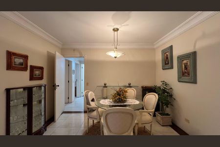Apartamento à venda com 148m², 4 quartos e 3 vagas Apartamento à venda com 148m², 4 quartos e 3 vagasSala