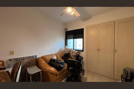 Apartamento à venda com 148m², 4 quartos e 3 vagas Apartamento à venda com 148m², 4 quartos e 3 vagasQuarto 1