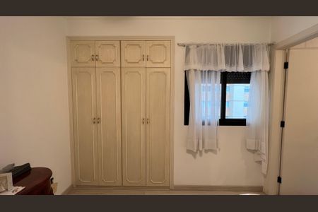 Apartamento à venda com 148m², 4 quartos e 3 vagas Apartamento à venda com 148m², 4 quartos e 3 vagasSuíte 3