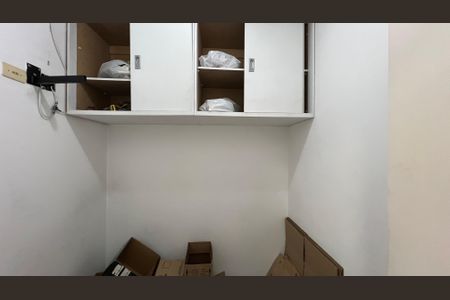 Apartamento à venda com 148m², 4 quartos e 3 vagas Apartamento à venda com 148m², 4 quartos e 3 vagasQuarto de Serviço