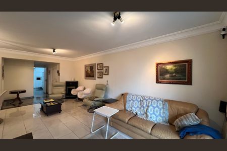 Apartamento à venda com 148m², 4 quartos e 3 vagas Apartamento à venda com 148m², 4 quartos e 3 vagasSala