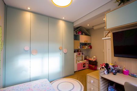 Apartamento à venda com 129m², 3 quartos e 2 vagasSuíte 2