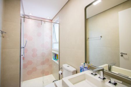 Apartamento à venda com 129m², 3 quartos e 2 vagasBanheiro social