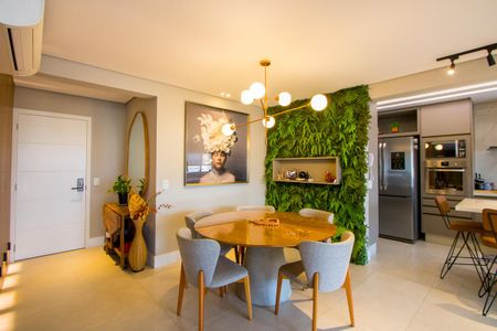 Apartamento à venda com 129m², 3 quartos e 2 vagasSala