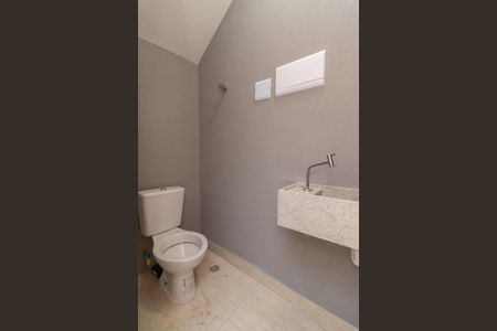 Casa à venda com 200m², 3 quartos e 2 vagasLavabo 02