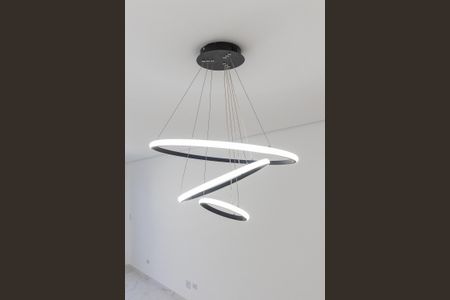 Casa à venda com 200m², 3 quartos e 2 vagasSala