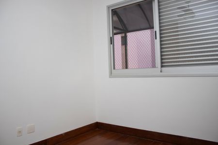 Apartamento para alugar com 430m², 5 quartos e 2 vagas Apartamento para alugar com 430m², 5 quartos e 2 vagasQuarto 1
