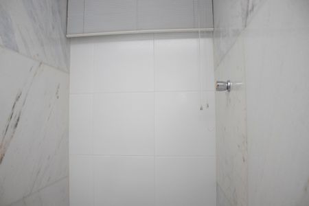 Apartamento para alugar com 430m², 5 quartos e 2 vagas Apartamento para alugar com 430m², 5 quartos e 2 vagasBanheiro 1