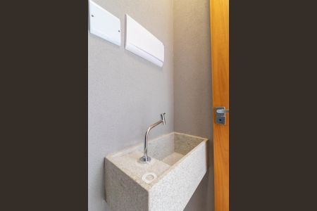 Casa à venda com 200m², 3 quartos e 2 vagasLavabo 01