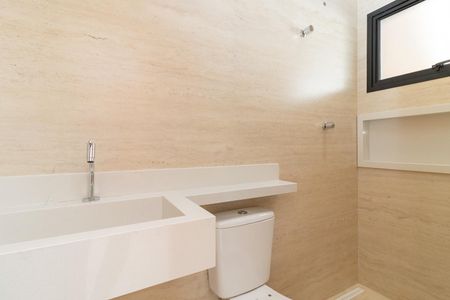 Casa à venda com 200m², 3 quartos e 2 vagasBanheiro da Suíte 1