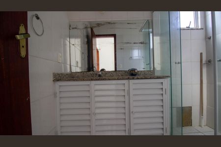 Apartamento à venda com 122m², 3 quartos e 1 vaga Apartamento à venda com 122m², 3 quartos e 1 vagaBanheiro Social