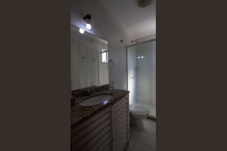 Apartamento à venda com 122m², 3 quartos e 1 vaga Apartamento à venda com 122m², 3 quartos e 1 vagaBanheiro da Suíte