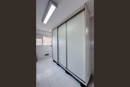 Apartamento à venda com 210m², 3 quartos e 3 vagasÁrea de Serviço